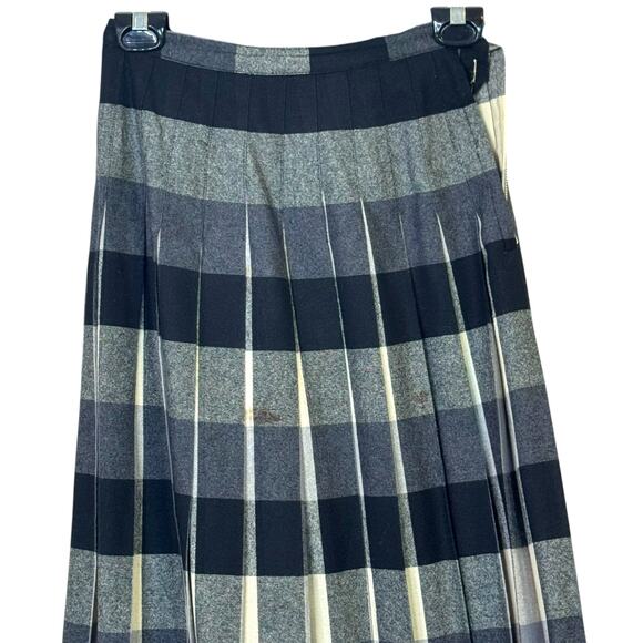 Vintage Century of Boston Black White Plaid Wool Blend Pleated Skirt - Picture 3 of 10